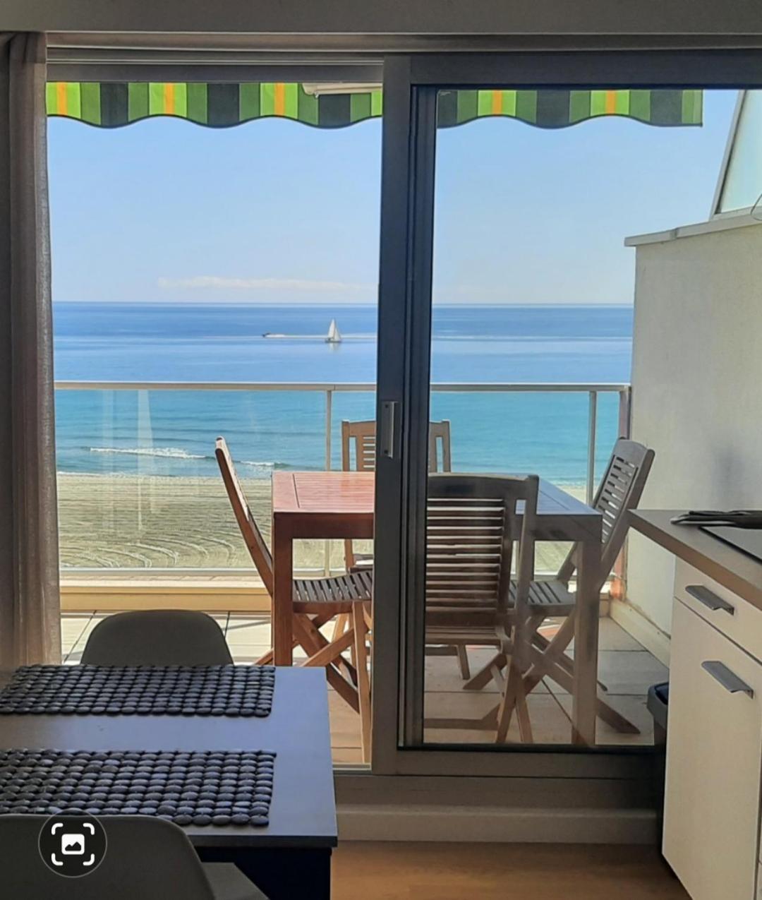 Apartamento Happy 7 Canet-en-Roussillon Exterior foto